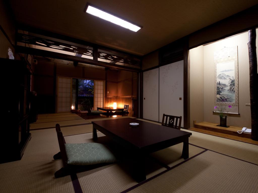 Hatago Kounokura Yufu Exterior photo