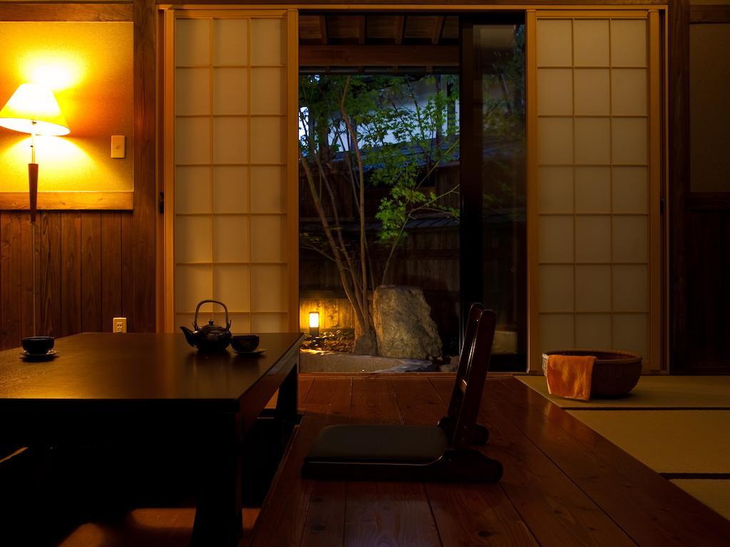 Hatago Kounokura Yufu Room photo